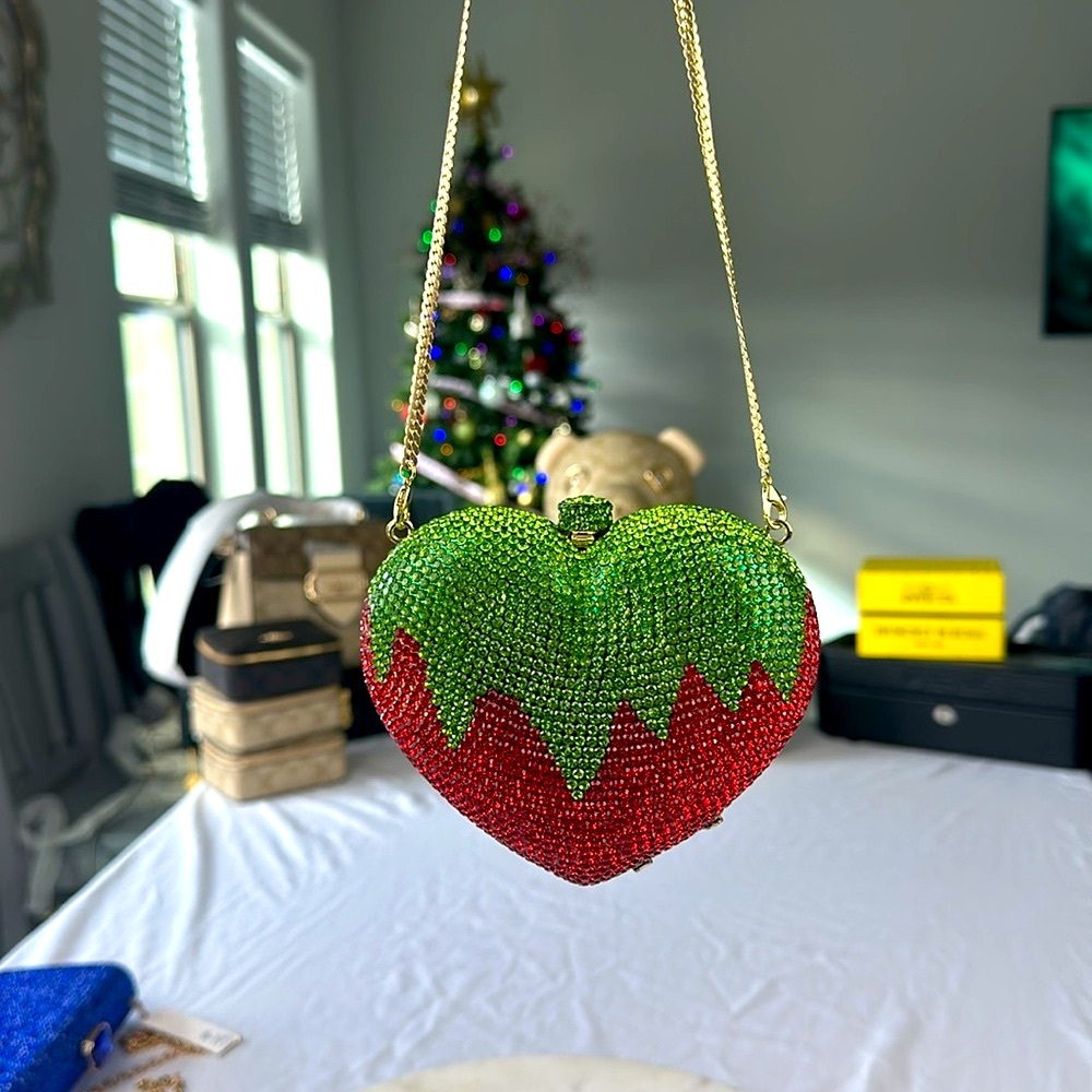 STRAWBERRY RHINESTONE EVENING BAG HB2096